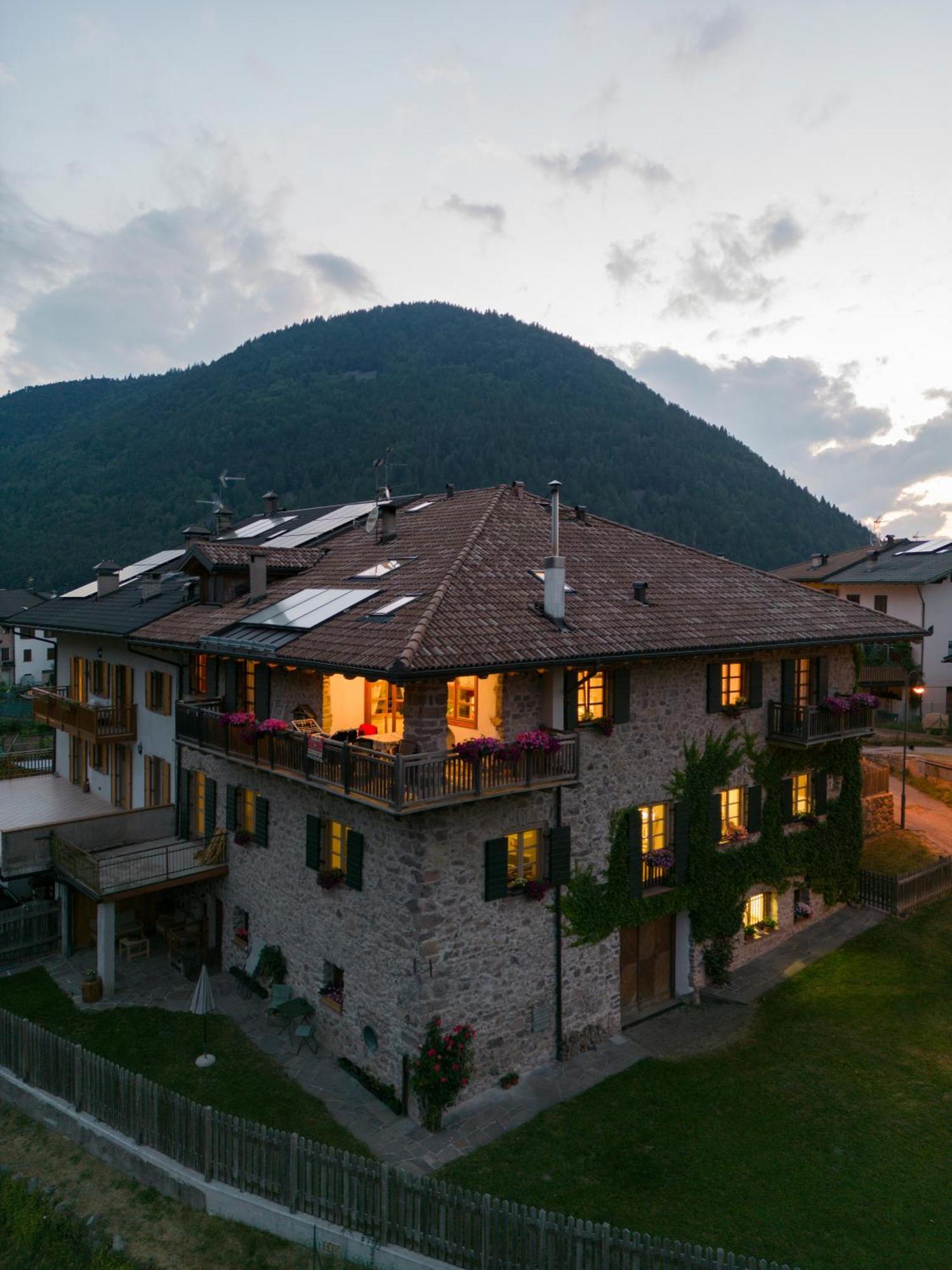 B&B Le Molinare Home Relax Varda Εξωτερικό φωτογραφία